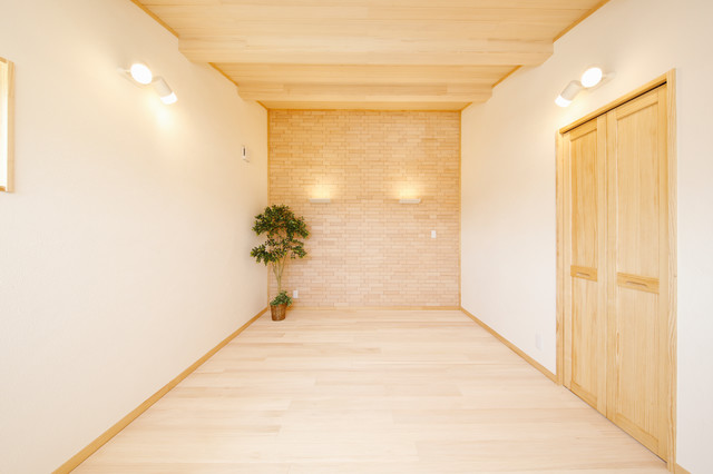 たかだの森モデルハウス modern-schlafzimmer