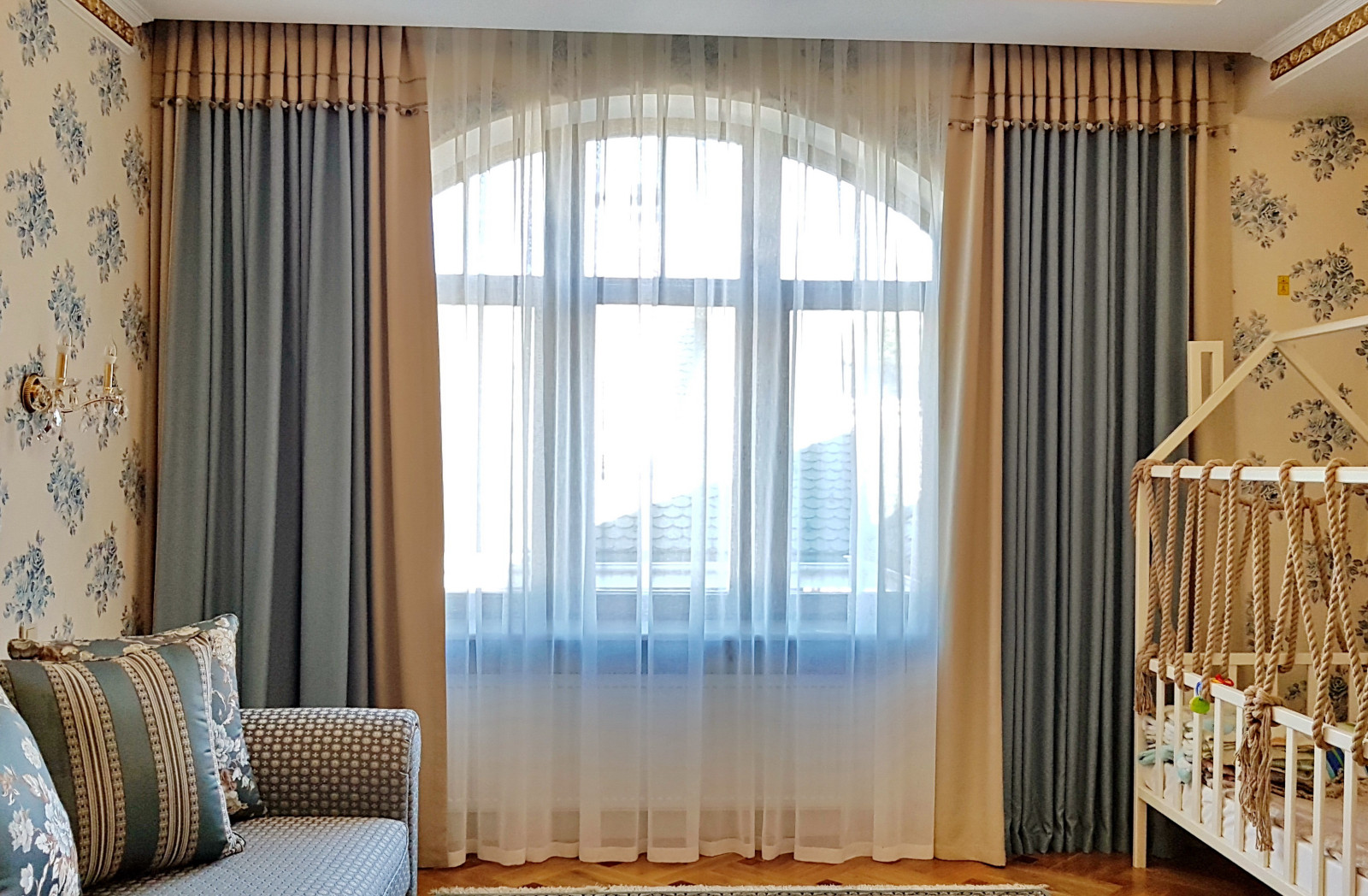 От 2-х до 15-ти: интерьерный текстиль для загородного дома в классическом стиле