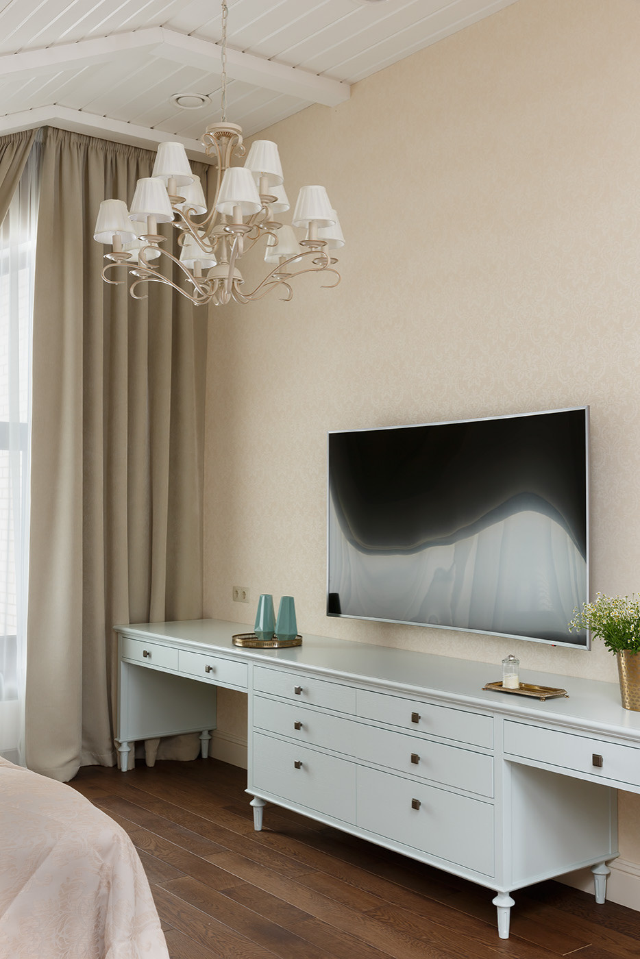 Дом на склоне