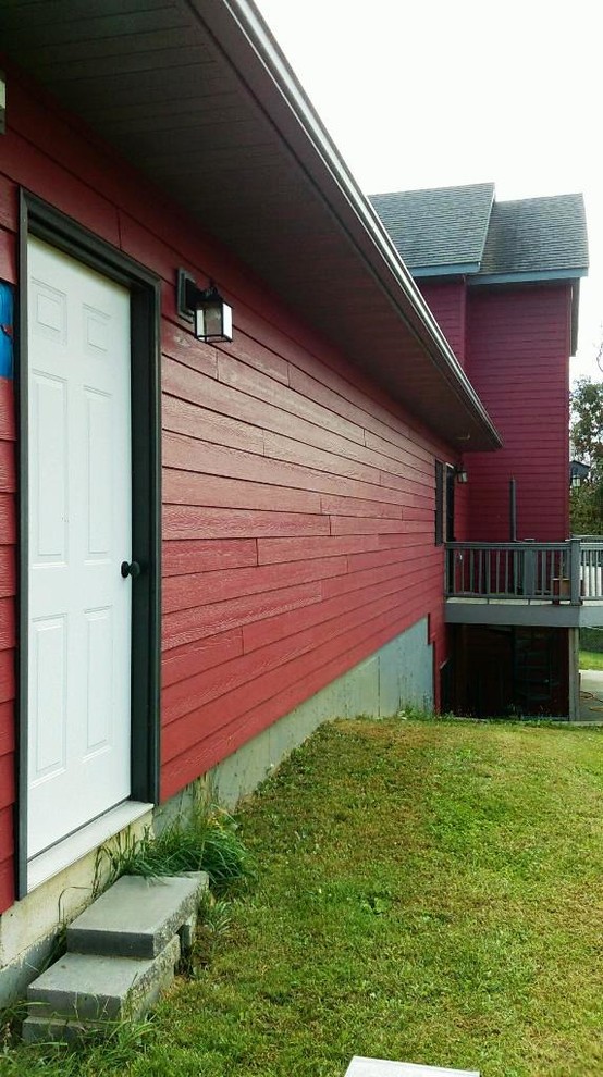 Elegant vinyl exterior home photo