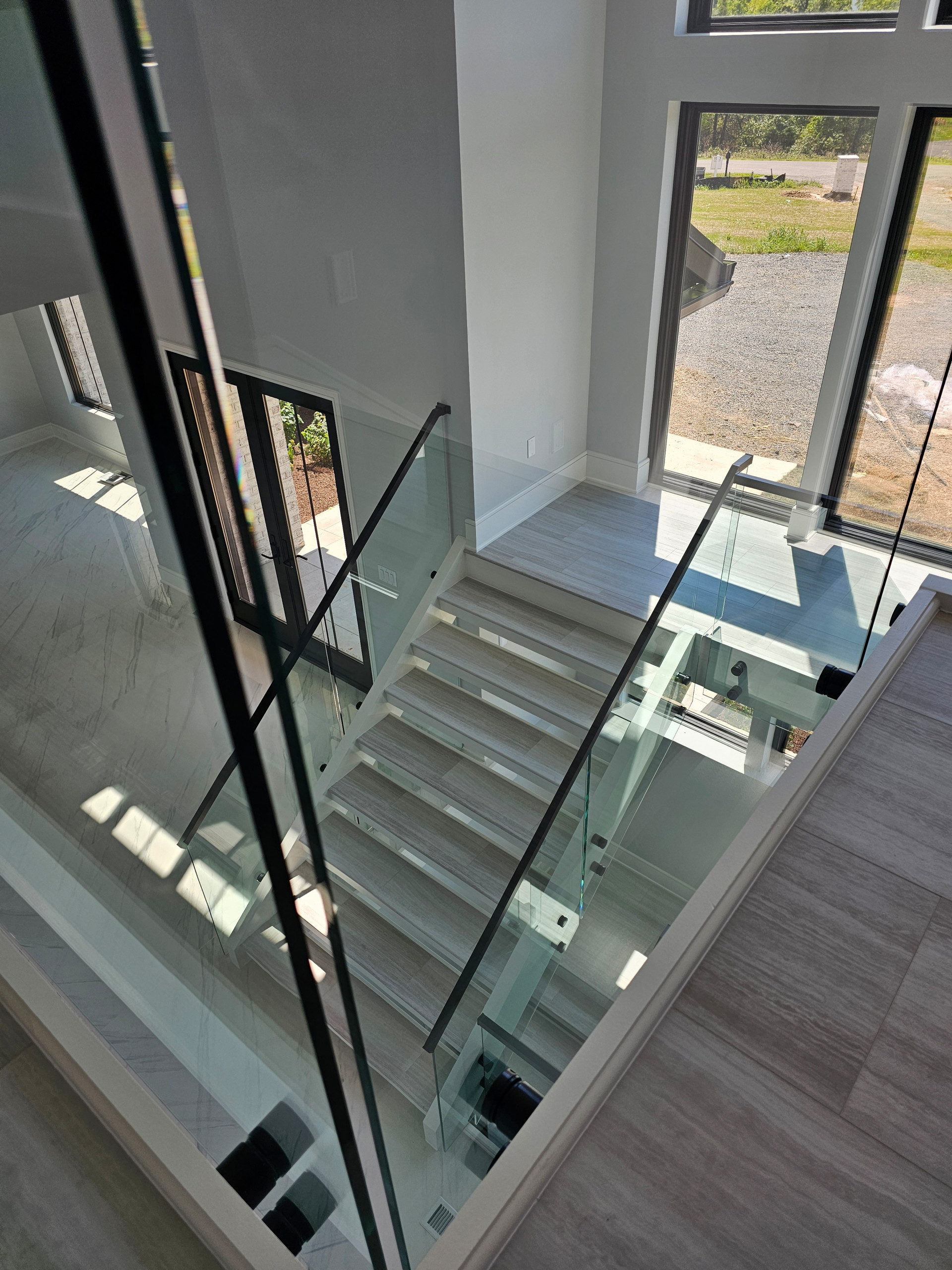 125_Modern Open Rise Stair with Glass Balustrade, Aldie, VA 20105