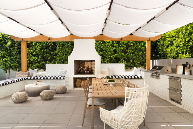 outdoor shade lounge