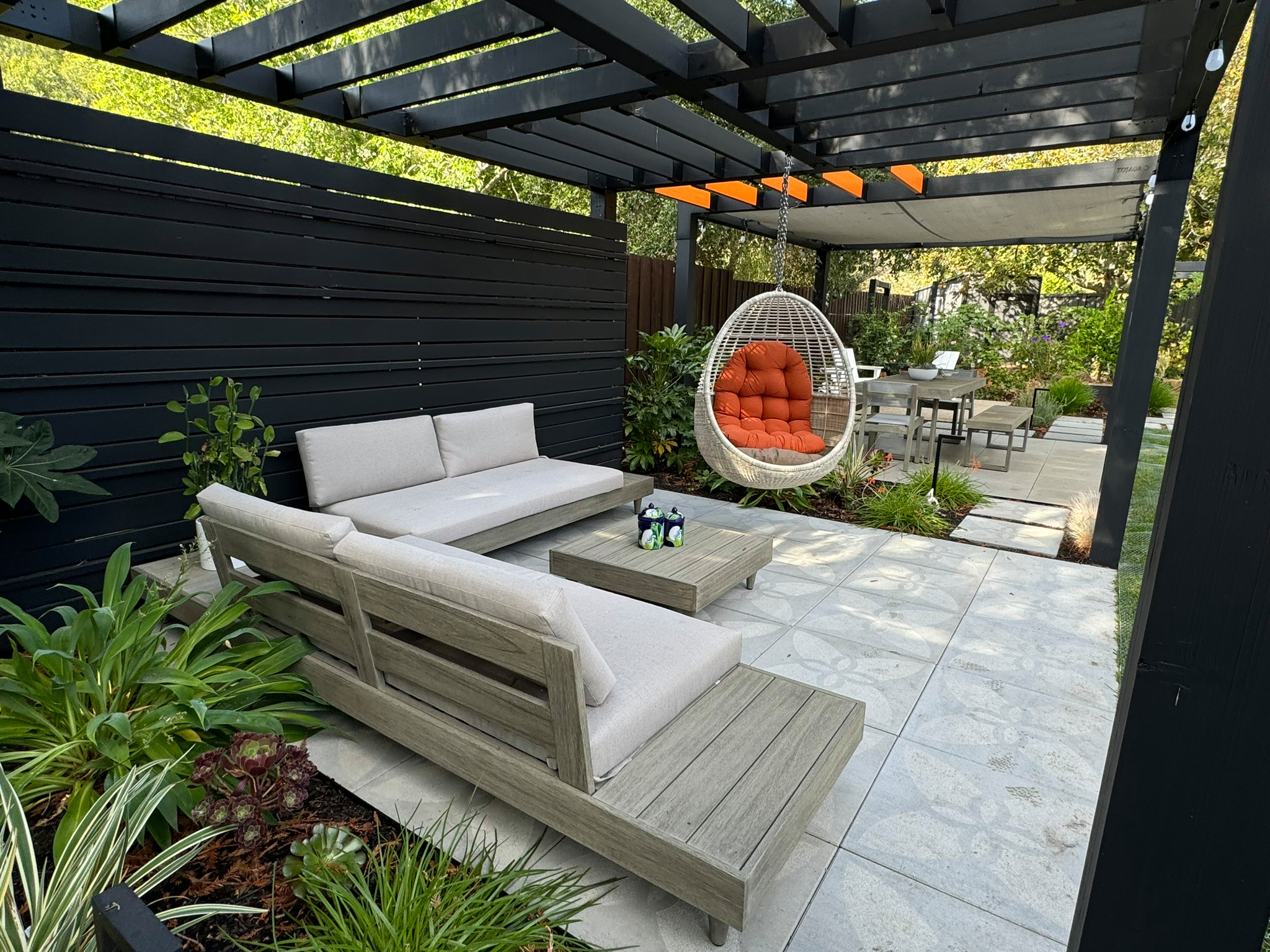 Contemporary Eichler Backyard Remodel