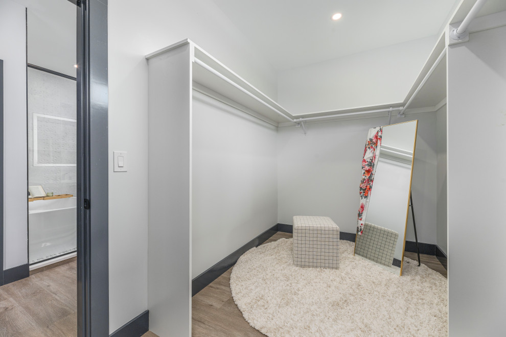19 Woodbine Rd.
