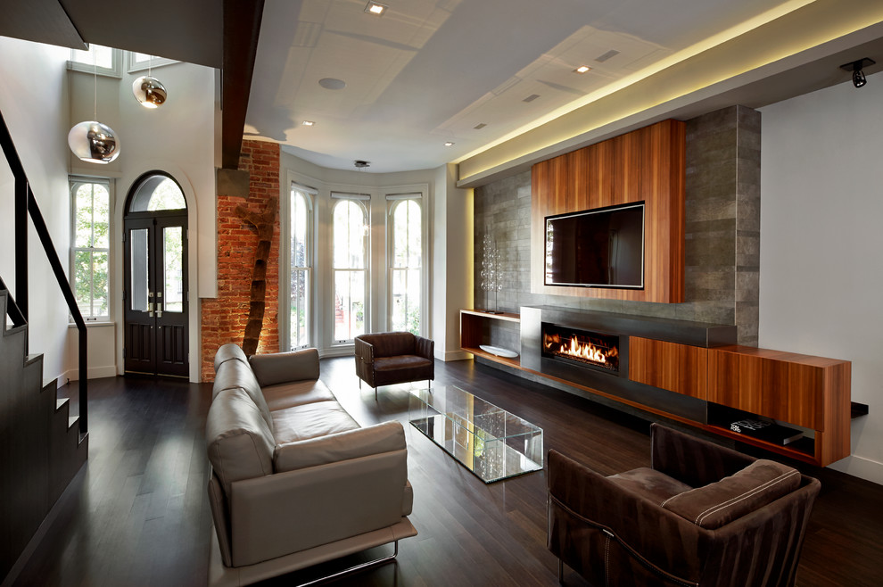 Inspiration for a contemporary family room in Chicago.