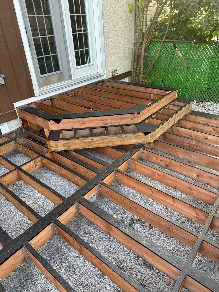 Weathered Teak with English Walnut trim