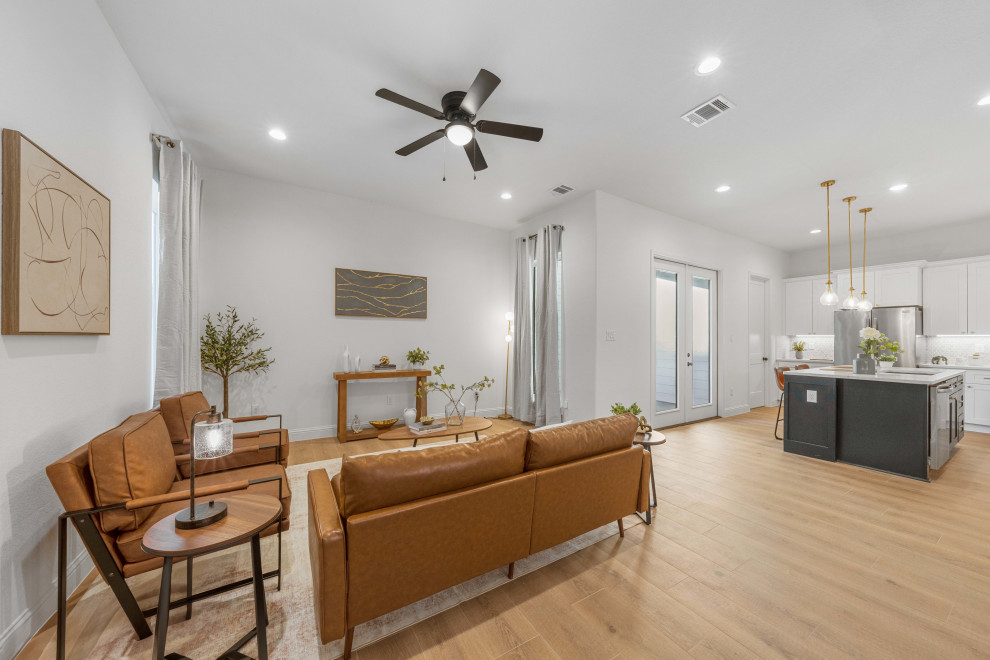 203 Denver Blvd