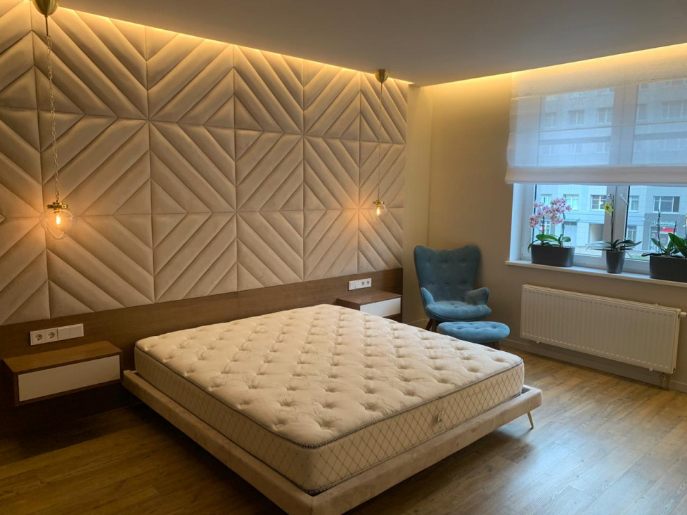 Кровать с мягкими стеновыми панелями