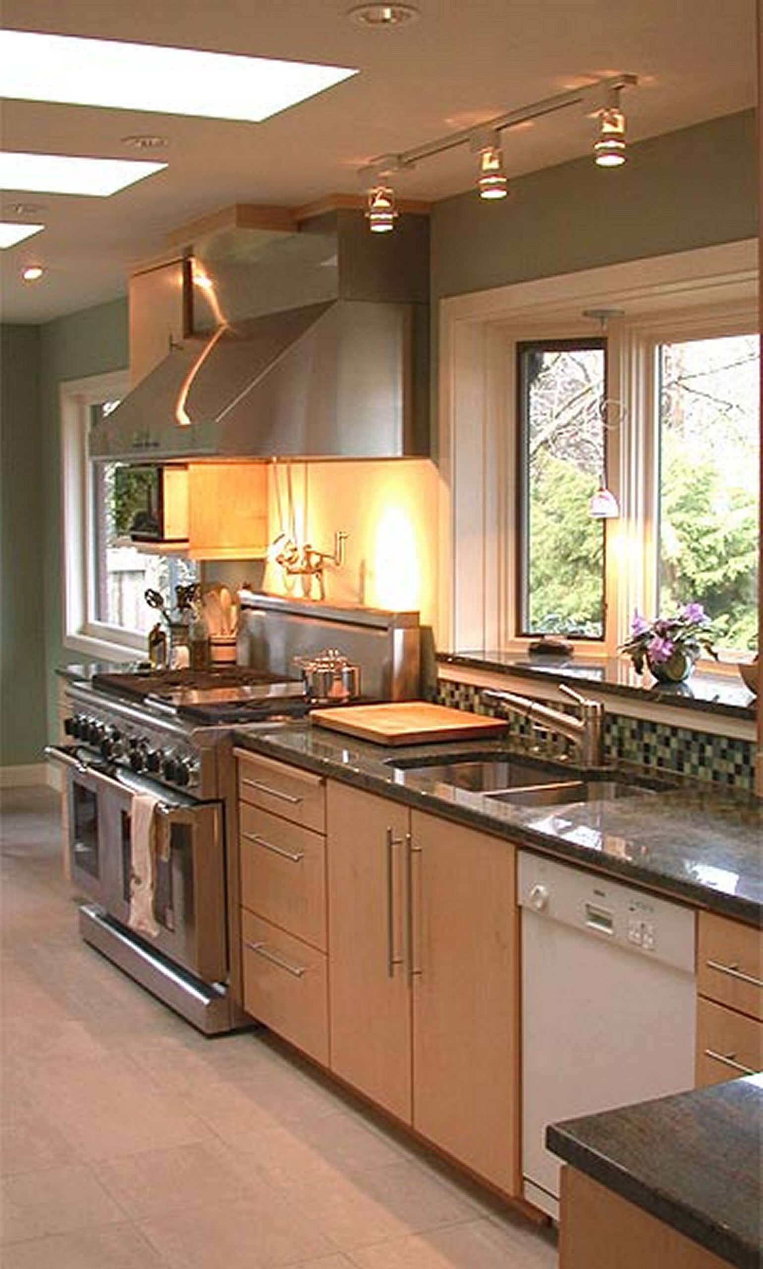 RR Custom Contracting Inc.