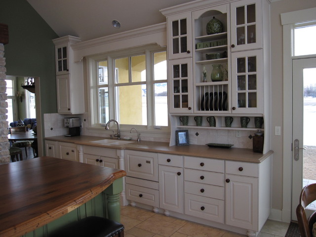 Decor Cabinetry And Corian Traditional Kitchen Denver By