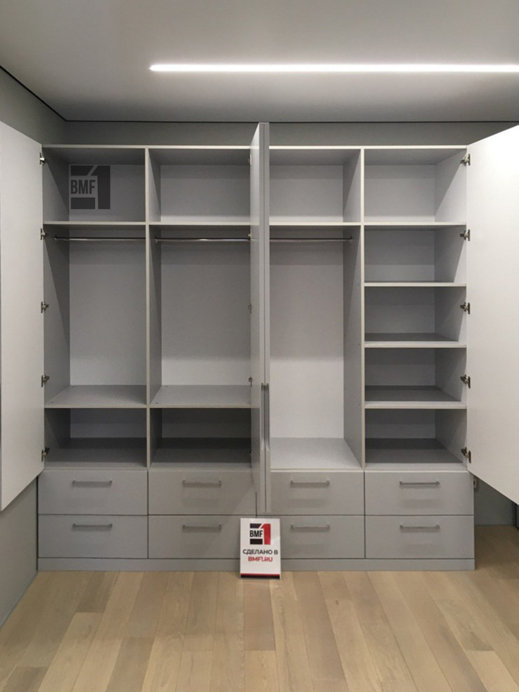 Шкаф в прихожую