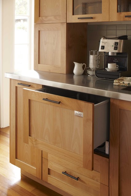 Small kitchen clearance suites