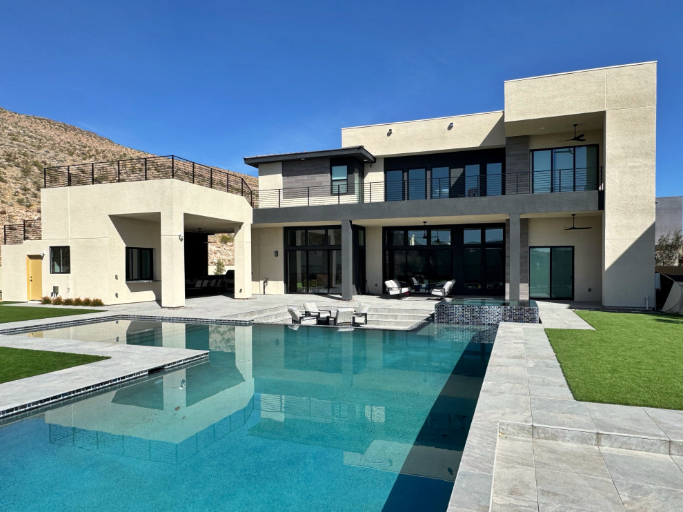 Ridges Deck Pool House- Summerlin