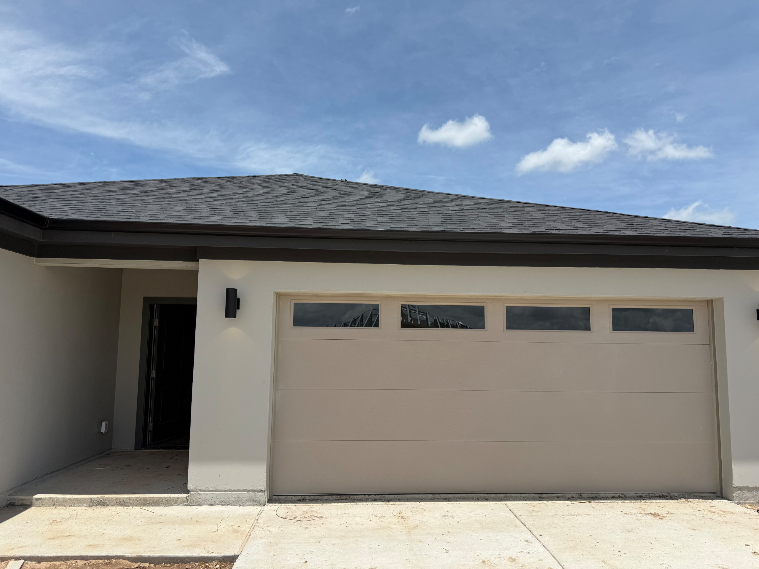 Drywall, Tape, and Float - ONX Homes