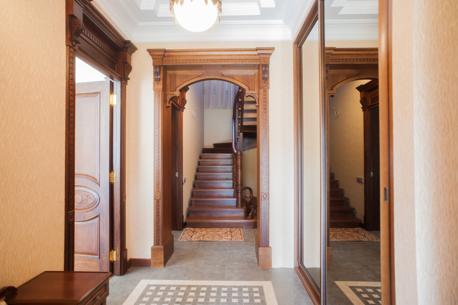 Частный дом с интерьерами из дуба