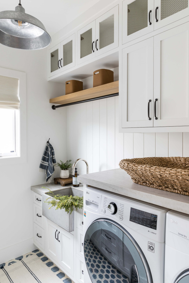 Inspiration for a beach style laundry room in Orange County.