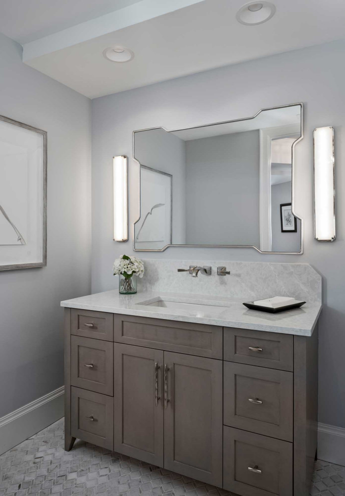 Bathroom - transitional bathroom idea