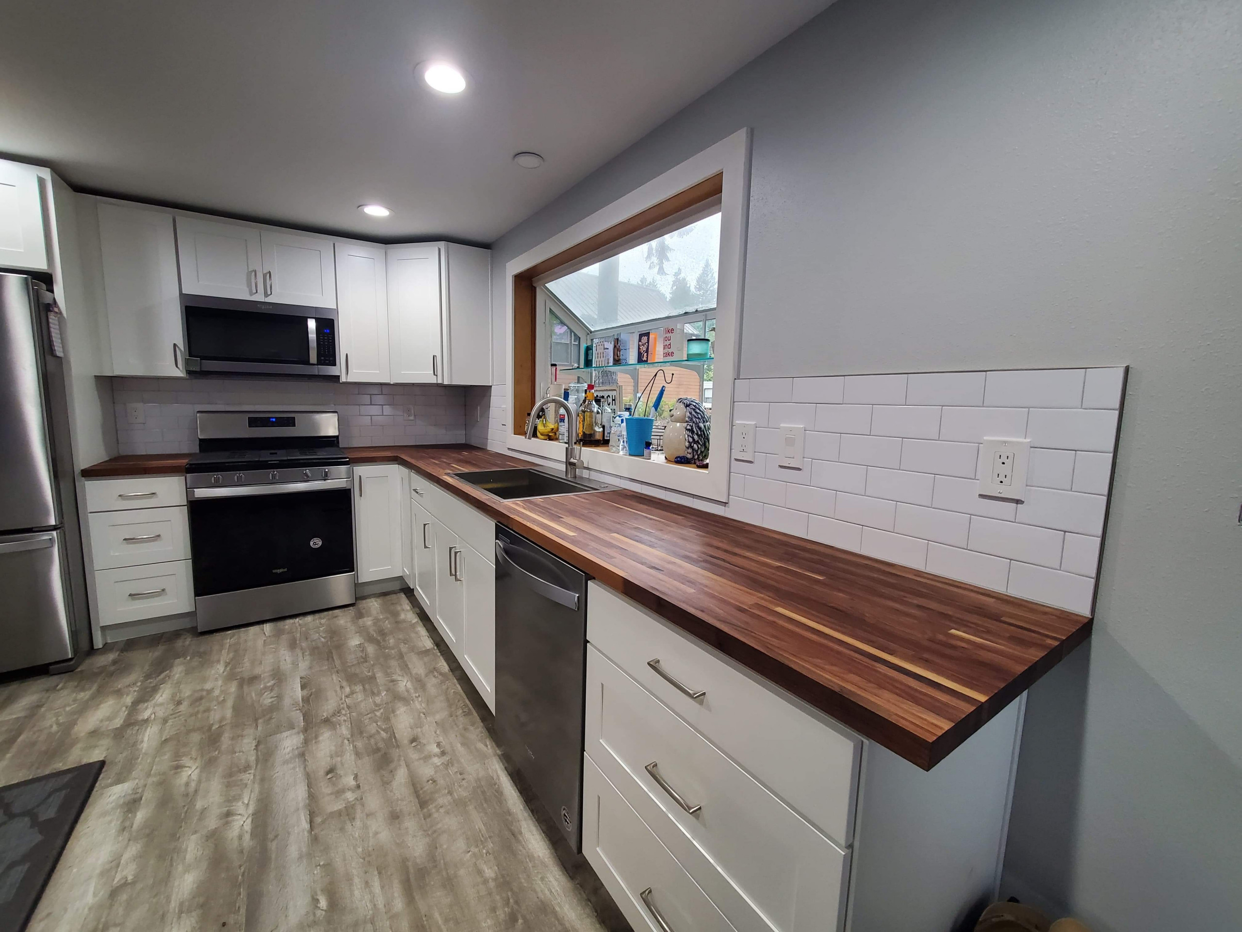 Holberg Kitchen & Bathroom Remodel