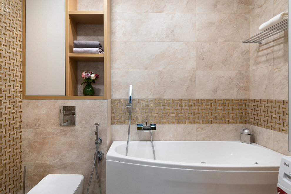 Разные полюса.