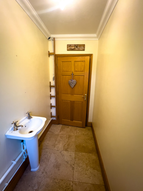 Bespoke Cloakroom 