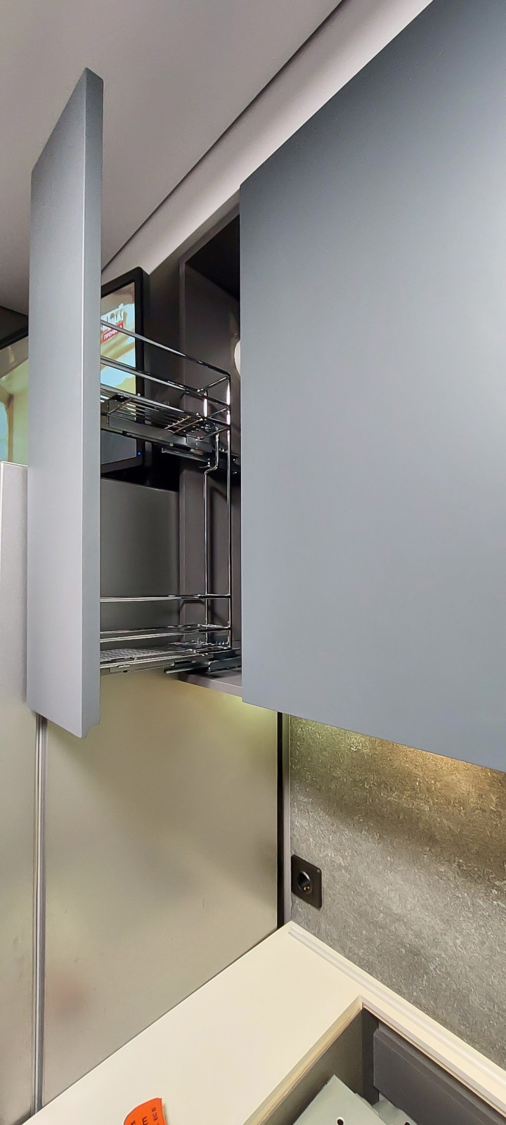 Реализация кухни по дизайн-проекту в однокомнатной квартире, 2022