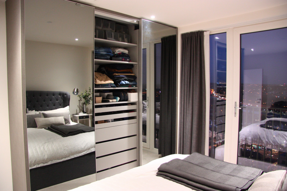 Mirrored Sliding Door Bedroom Wardrobes