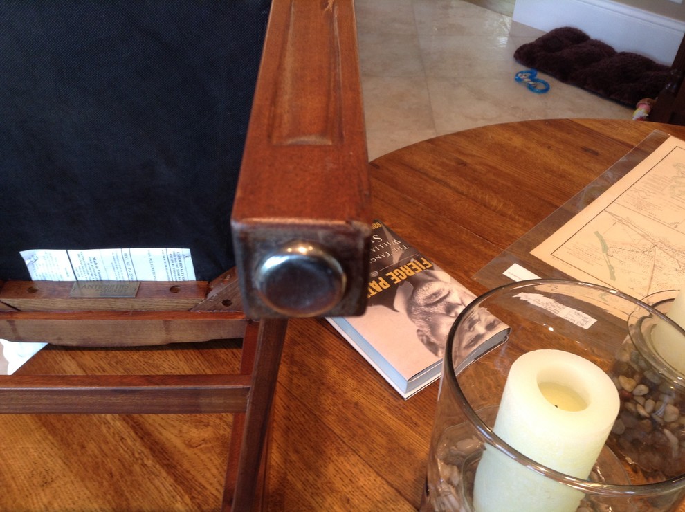 Felt tip on bottom of chair leg