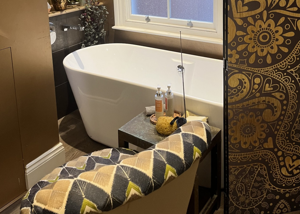 Luxury Bathroom - Private House