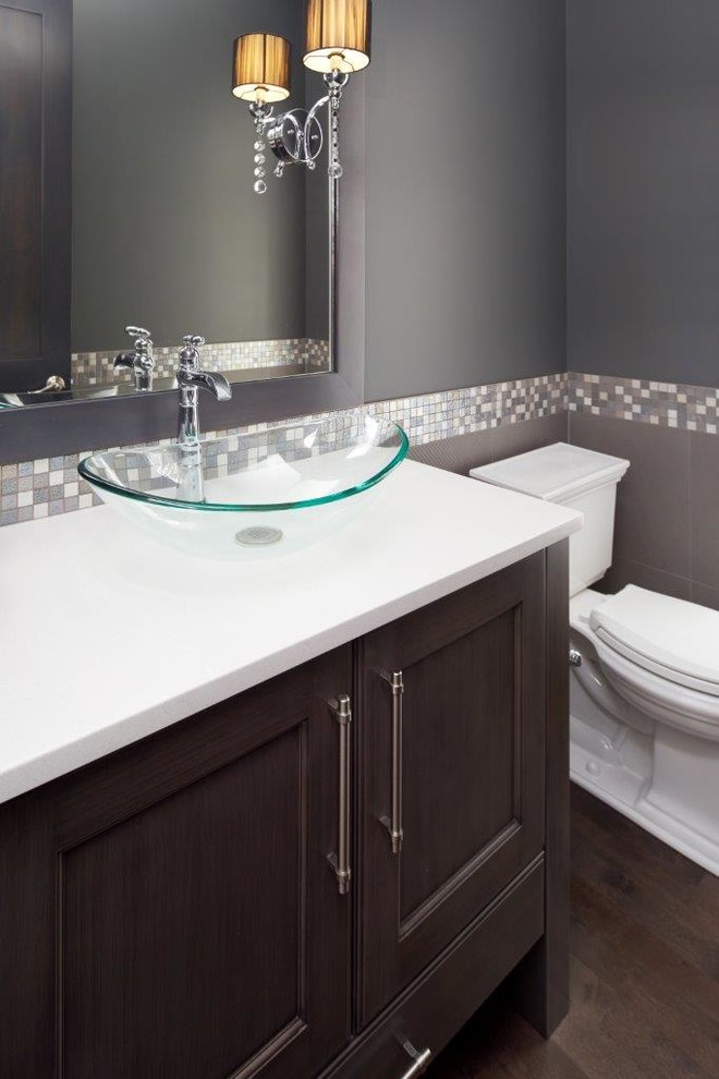 Transitional bathroom photo in Calgary