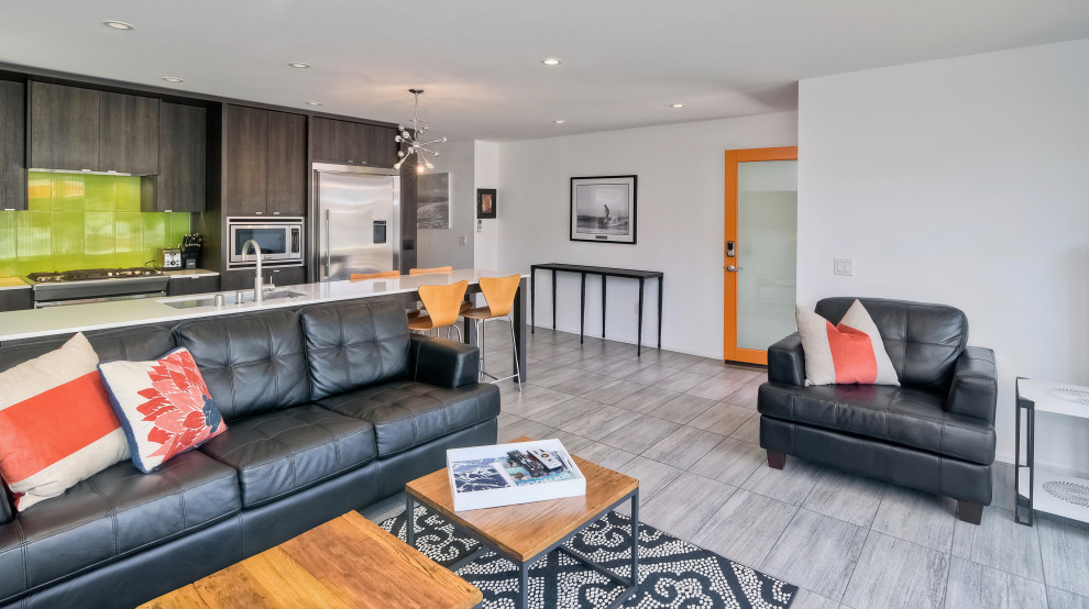 Five Unit Seaside Vacation Rental