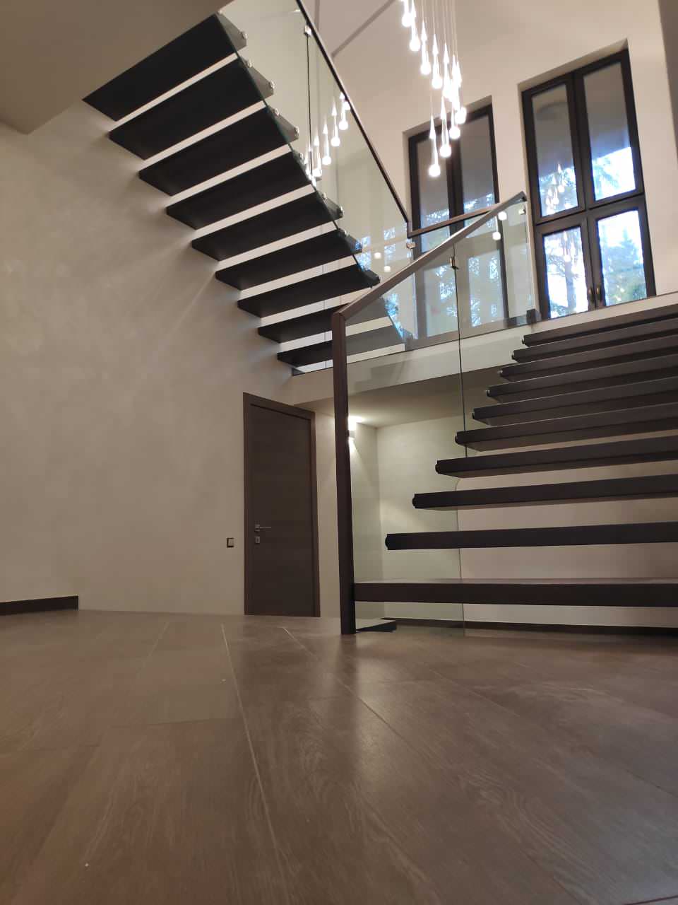 больцевая лестница в загородном доме