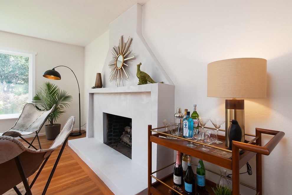 Sidney Ct. Staging