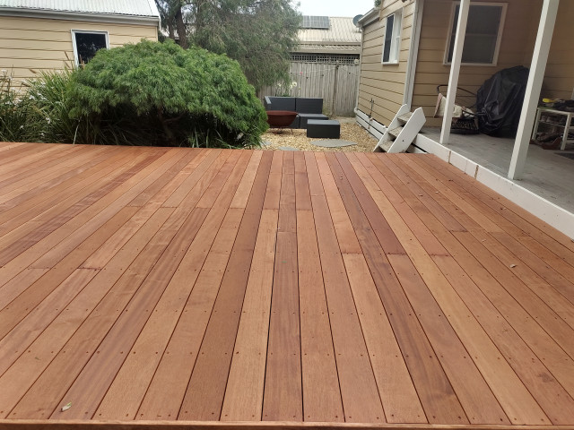 Inverloch contemporary-deck