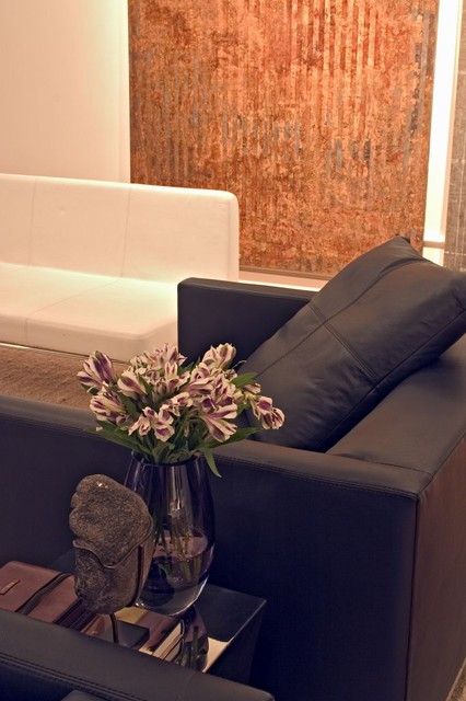 Studio Marcelo Brito contemporary-living-room