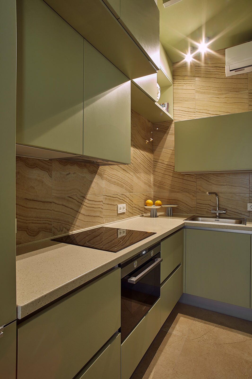 Кухонный гарнитур SOLO + ручка GOLA