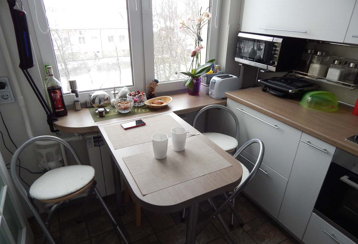 Кухни с фасадами из пластика