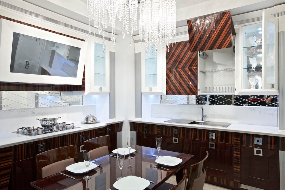 ИМПЕРИЯ, КЛАССИЧЕСКАЯ МОДЕЛЬ КУХНИ.