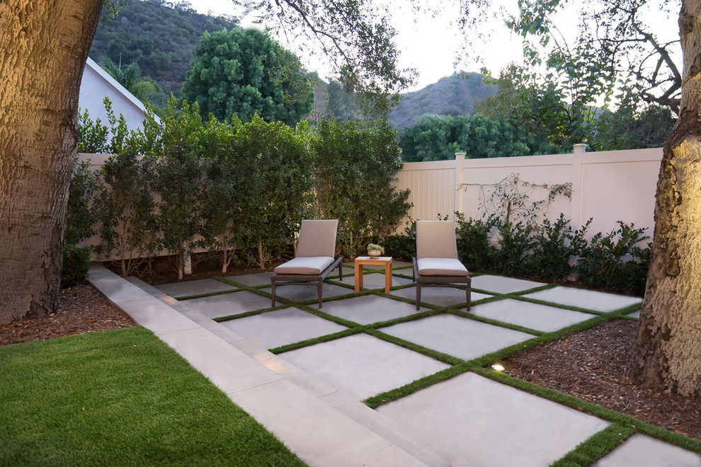 Los Angeles Front And Backyard Renovation Contemporary Patio Los