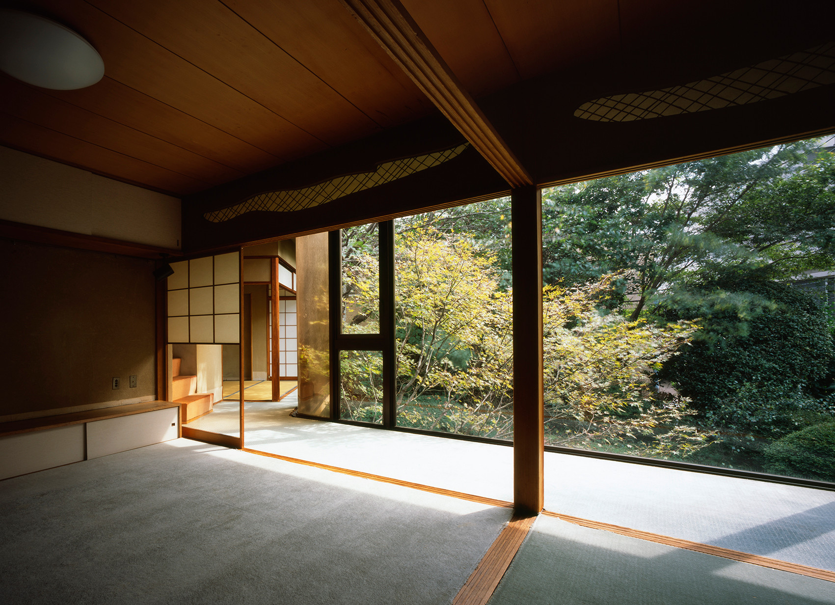 The Japanese Influence of Light and Shadow on Singaporean Design