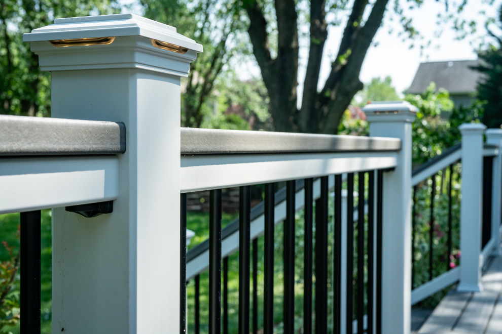 Oakton Composite Deck