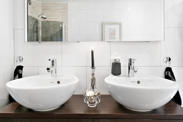 Badrum scandinavian-bathroom