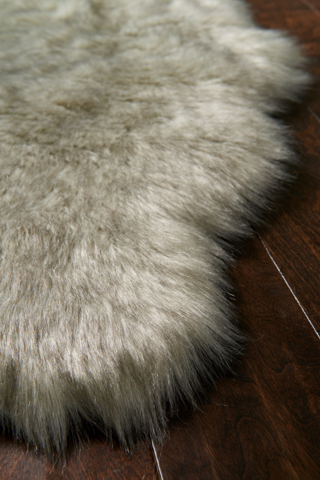 Soft Faux Fur Fiber Dyed Tip Yukon Shag Area Rug, Silver / Grey, 2'x3'