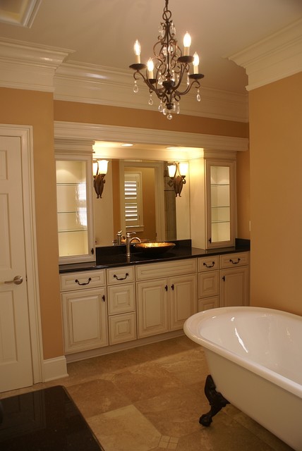 Baths traditional-bathroom