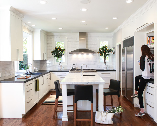 Menlo Park Kitchen klassisch-modern-kueche