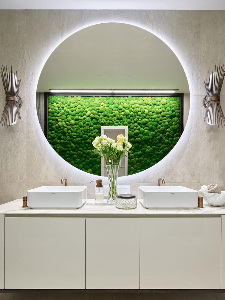 Живописная квартира.