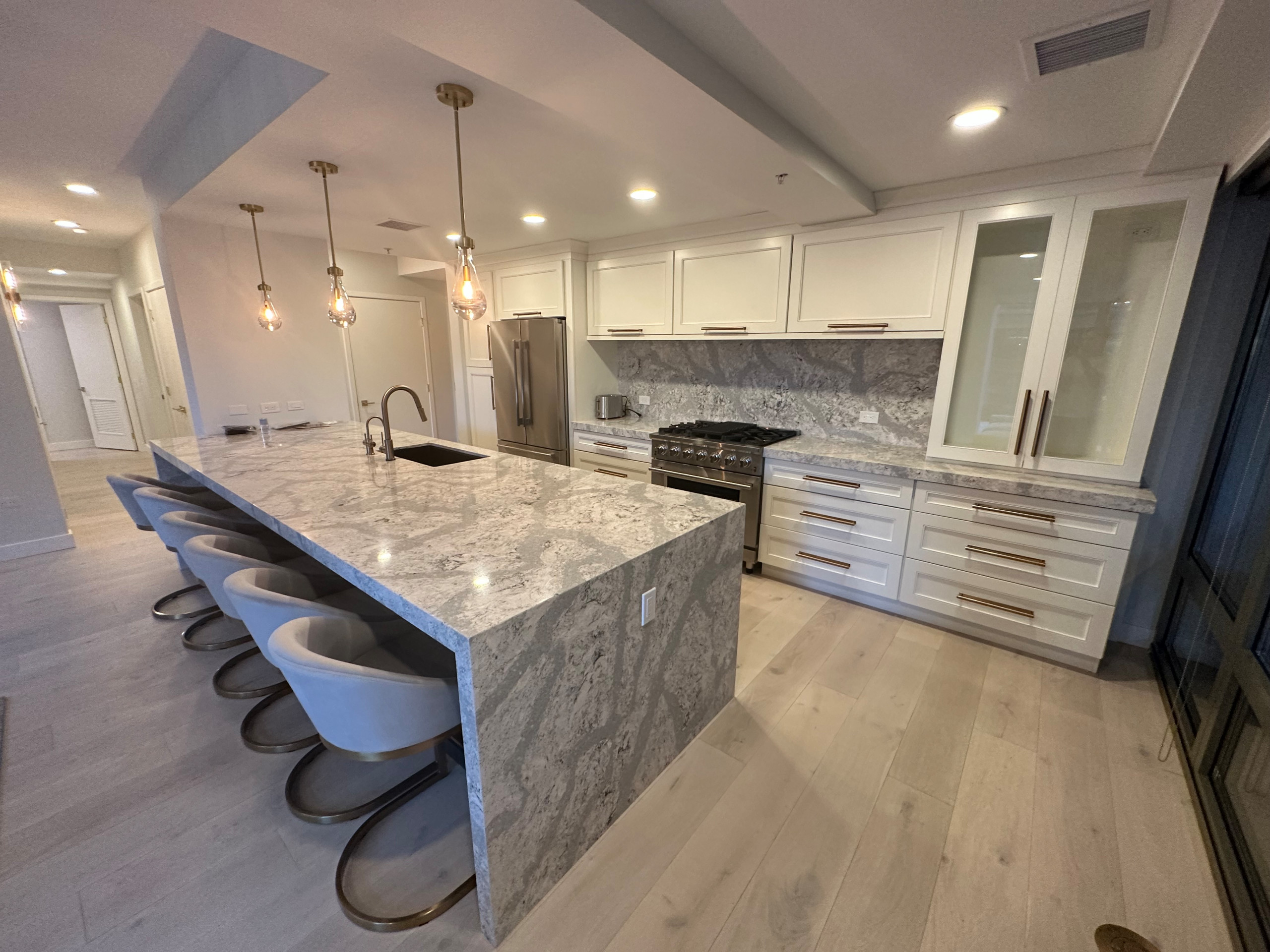 Kitchen - kitchen idea in Phoenix