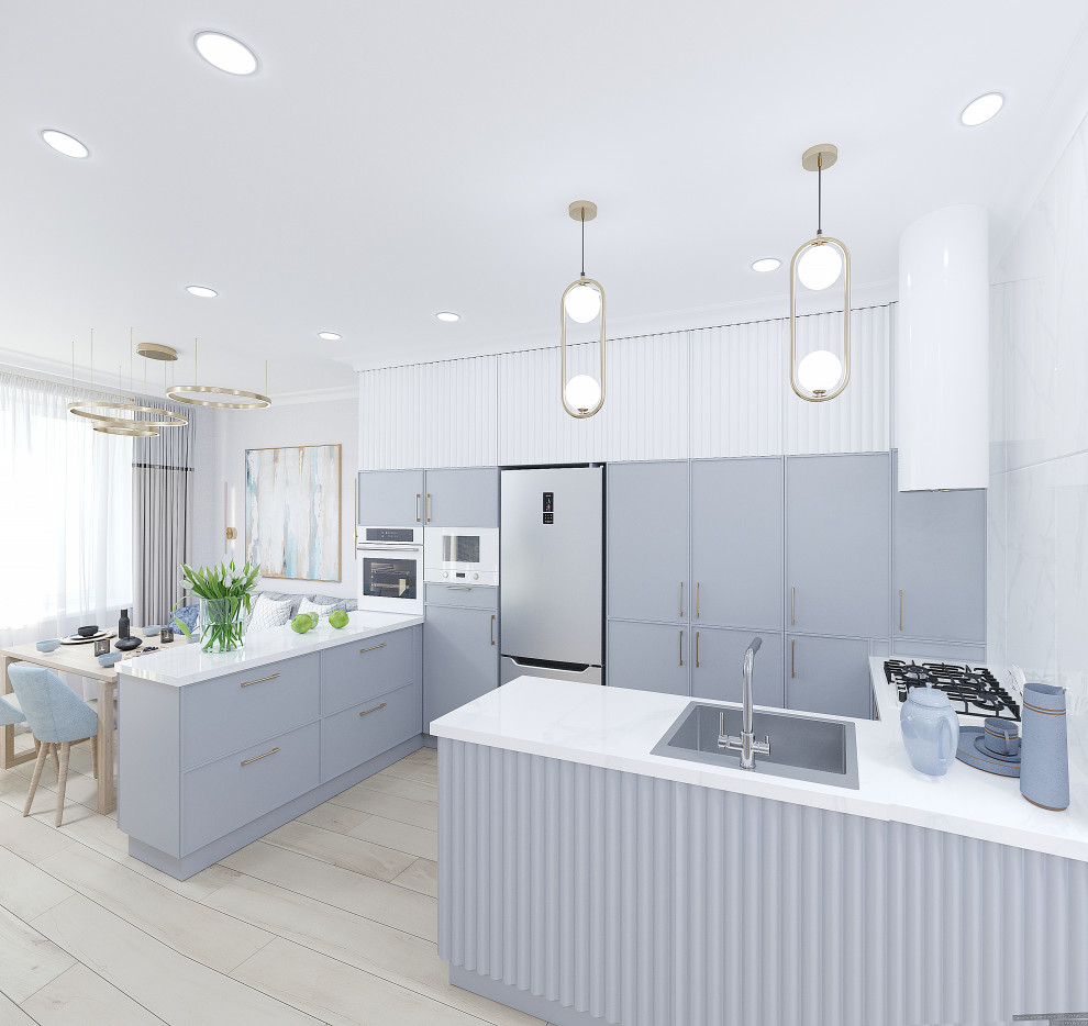 В голубой дымке