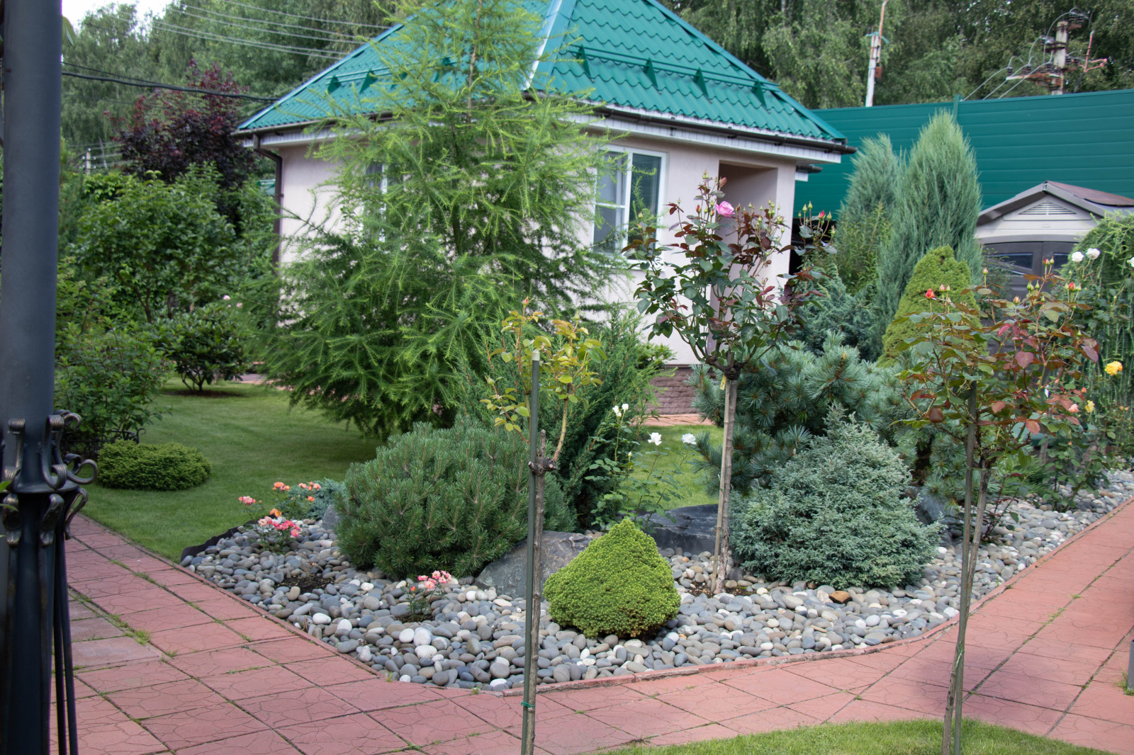 Французский садик в поселке Рыбаки Дмитровское шоссе