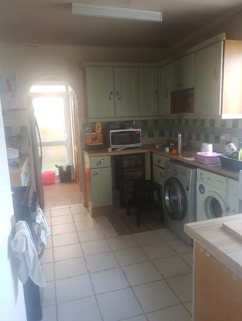 Hemel Hempstead Kitchen Before Modern Kitchen