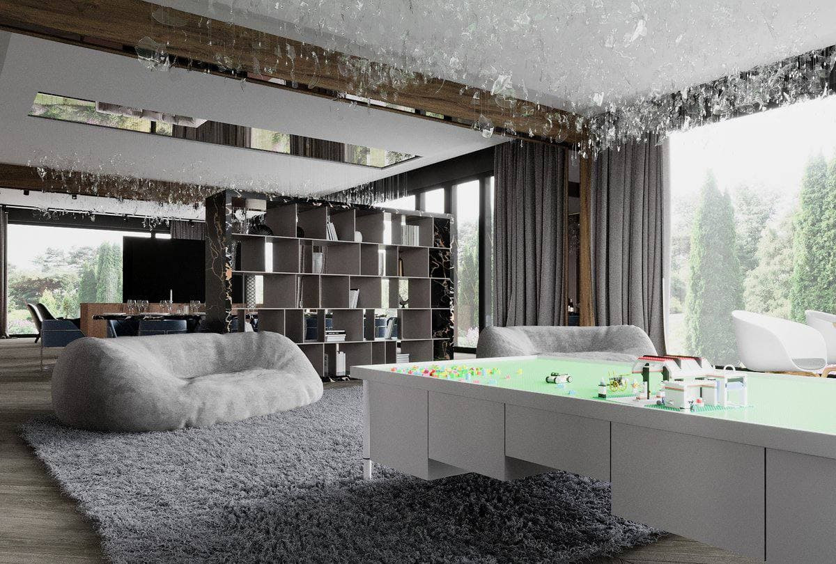 Большой дом с беседкой